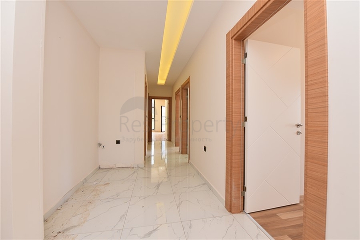 مجمع سكني جديد -شقة 3 غرف وصالة - في اوبا / الانيا 