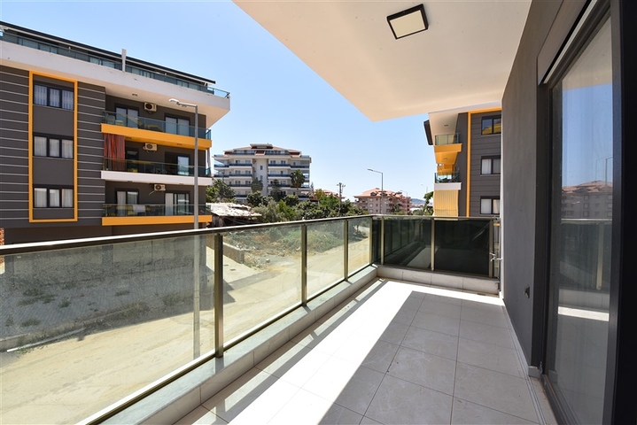 مجمع سكني جديد -شقة 3 غرف وصالة - في اوبا / الانيا 