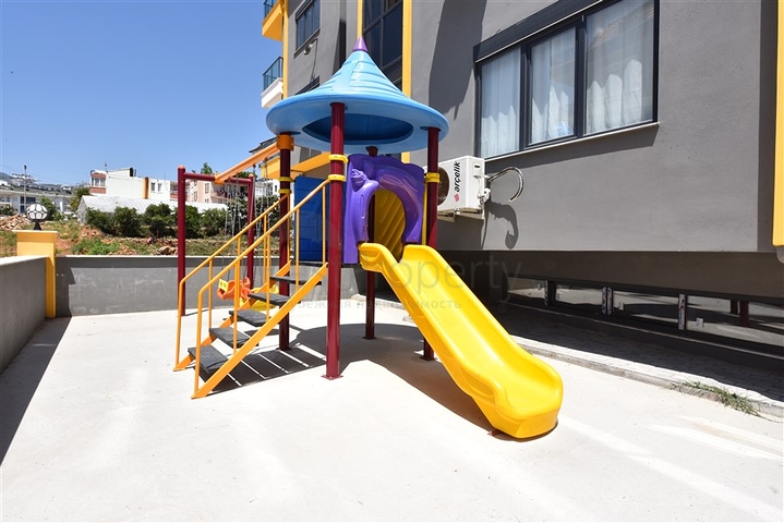 مجمع سكني جديد -شقة 3 غرف وصالة - في اوبا / الانيا 