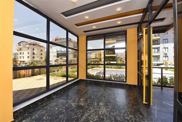 مجمع سكني جديد -شقة 3 غرف وصالة - في اوبا / الانيا 