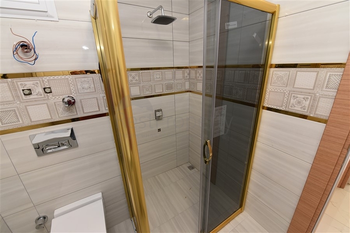 مجمع سكني جديد -شقة 3 غرف وصالة - في اوبا / الانيا 