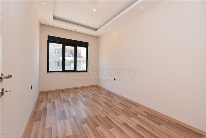 مجمع سكني جديد -شقة 3 غرف وصالة - في اوبا / الانيا 