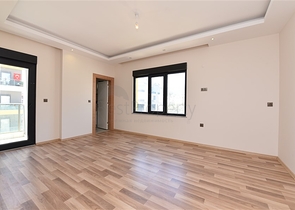 مجمع سكني جديد -شقة 3 غرف وصالة - في اوبا / الانيا 