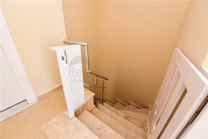 اطلالة بحر وجبل - دوبلكس عائلية واسعة -تصميم 3 غرف نوم وصالتين -في مهموتلار / الانيا 