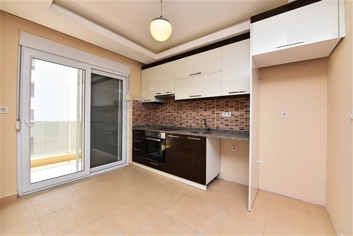 اطلالة بحر وجبل - دوبلكس عائلية واسعة -تصميم 3 غرف نوم وصالتين -في مهموتلار / الانيا 