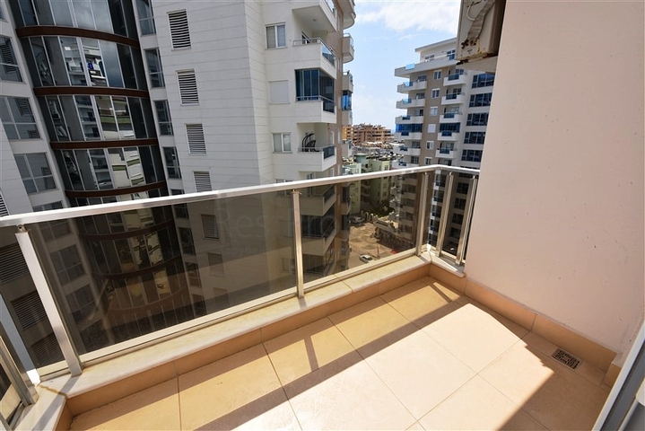 اطلالة بحر وجبل - دوبلكس عائلية واسعة -تصميم 3 غرف نوم وصالتين -في مهموتلار / الانيا 