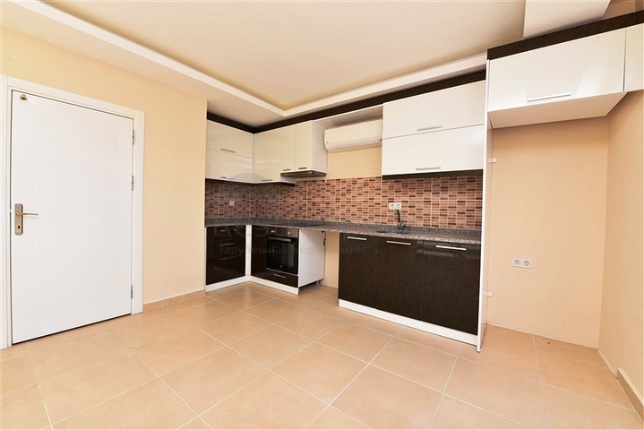 اطلالة بحر وجبل - دوبلكس عائلية واسعة -تصميم 3 غرف نوم وصالتين -في مهموتلار / الانيا 