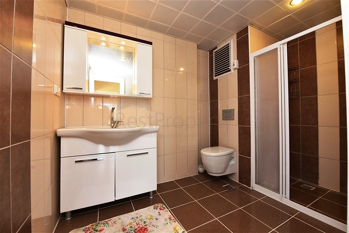 اطلالة بحر وجبل - دوبلكس عائلية واسعة -تصميم 3 غرف نوم وصالتين -في مهموتلار / الانيا 