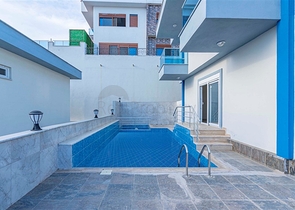 اطلالة بحر - فيلا مستقلة -مسبح خاص -جديدة -في كارجي جاك / الانيا 