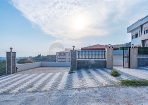 اطلالة بحر - فيلا مستقلة -مسبح خاص -جديدة -في كارجي جاك / الانيا 