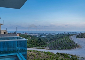 اطلالة بحر - فيلا مستقلة -مسبح خاص -جديدة -في كارجي جاك / الانيا 