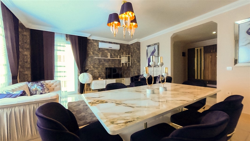 تصميم انيق -شقة 2 غرفة وصالة -قريبة من البحر -في مهموتلار / الانيا 