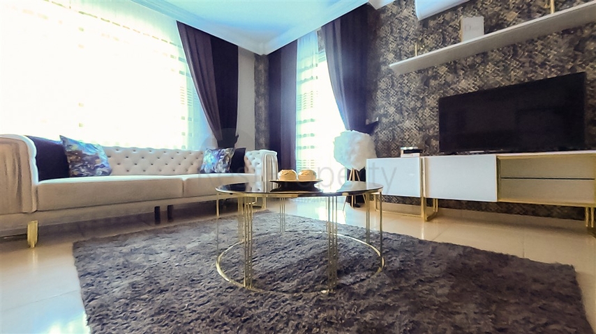 تصميم انيق -شقة 2 غرفة وصالة -قريبة من البحر -في مهموتلار / الانيا 