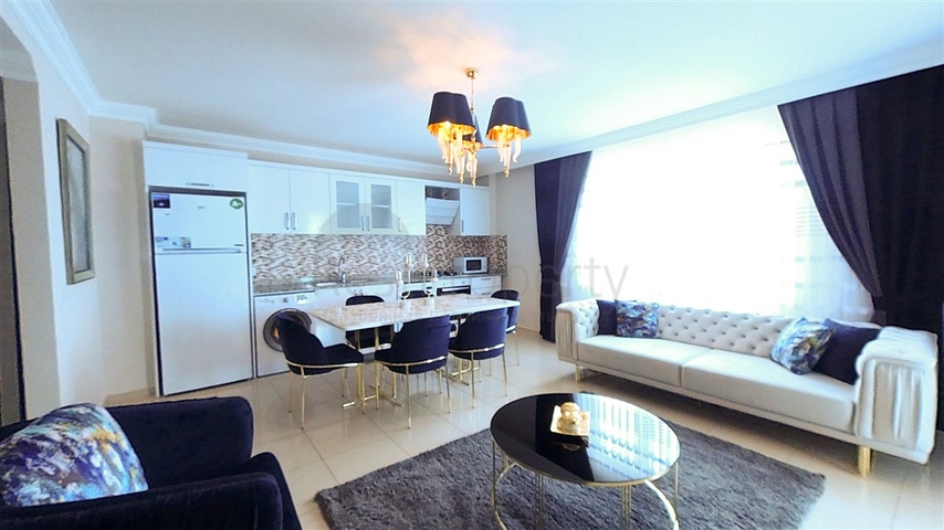 تصميم انيق -شقة 2 غرفة وصالة -قريبة من البحر -في مهموتلار / الانيا 