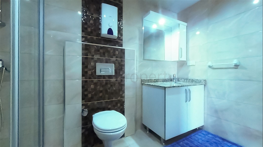 تصميم انيق -شقة 2 غرفة وصالة -قريبة من البحر -في مهموتلار / الانيا 