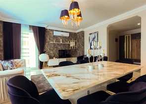 تصميم انيق -شقة 2 غرفة وصالة -قريبة من البحر -في مهموتلار / الانيا 