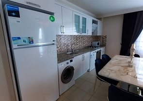 تصميم انيق -شقة 2 غرفة وصالة -قريبة من البحر -في مهموتلار / الانيا 