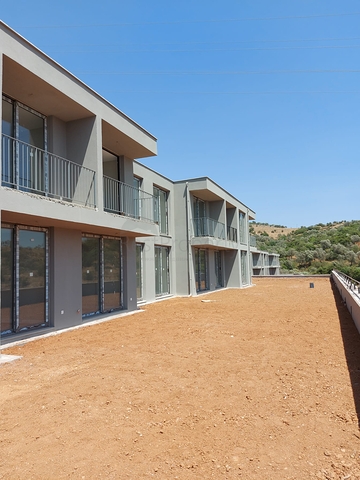 سعر منافس - شقة 2 غرفة وصالة -ضمن مجمع فاخر في بودروم 