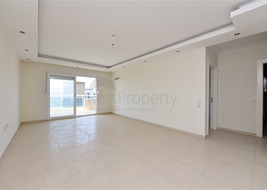 شقة 1+1 غرفة وصالة - في مجمع يضم كافة الخدمات -في مهموتلار / الانيا 