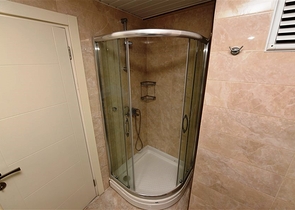 اطلالة مميزة -شقق بتصميم 1+1 - في مهموتلار / الانيا 