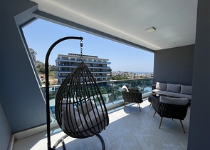 اطلالة بحر - شقة مميزة ضمن مجمع فاخر -في كارجي جاك / الانيا 