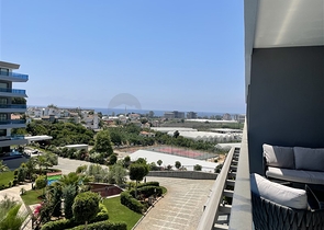 اطلالة بحر - شقة مميزة ضمن مجمع فاخر -في كارجي جاك / الانيا 