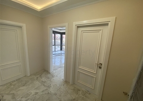 شقق ضمن مجمع جديد -قريبة من المشفى الحكومي في اوبا / الانيا 