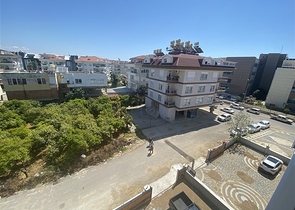 شقق ضمن مجمع جديد -قريبة من المشفى الحكومي في اوبا / الانيا 