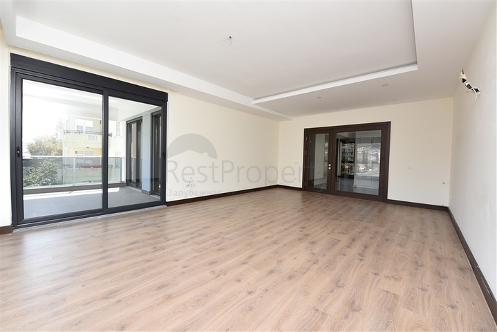 عرض مميز -شقق واسعة قريبة من البحر في مركز الانيا 