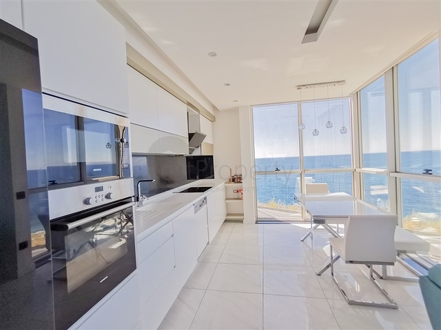 اطلالة بحر مباشرة - مجمع 5 نجوم - شقة 2 غرفة وصالة -في كارجي جاك / الانيا 