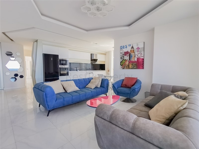 اطلالة بحر مباشرة - مجمع 5 نجوم - شقة 2 غرفة وصالة -في كارجي جاك / الانيا 