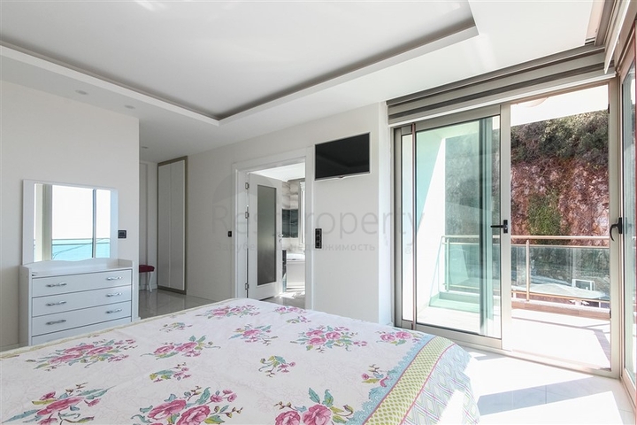 اطلالة بحر مباشرة - مجمع 5 نجوم - شقة 2 غرفة وصالة -في كارجي جاك / الانيا 