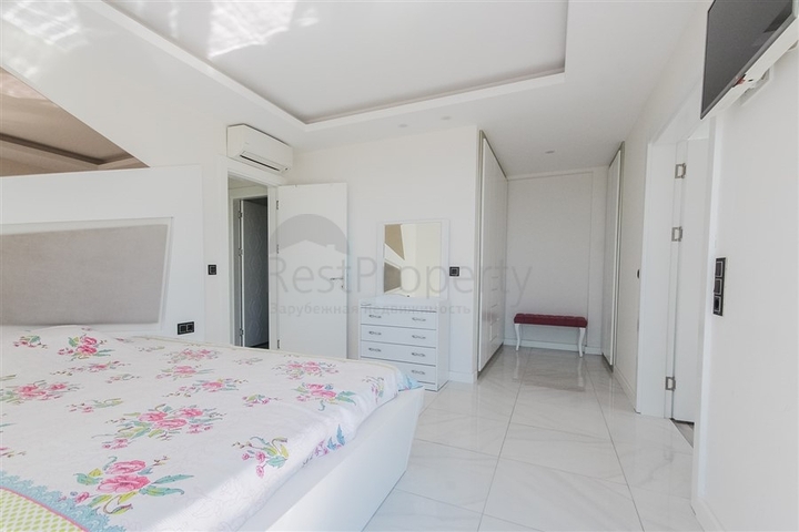 اطلالة بحر مباشرة - مجمع 5 نجوم - شقة 2 غرفة وصالة -في كارجي جاك / الانيا 