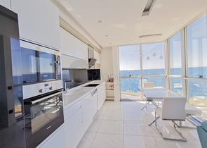 اطلالة بحر مباشرة - مجمع 5 نجوم - شقة 2 غرفة وصالة -في كارجي جاك / الانيا 