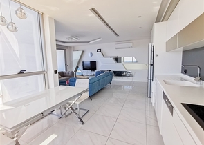 اطلالة بحر مباشرة - مجمع 5 نجوم - شقة 2 غرفة وصالة -في كارجي جاك / الانيا 