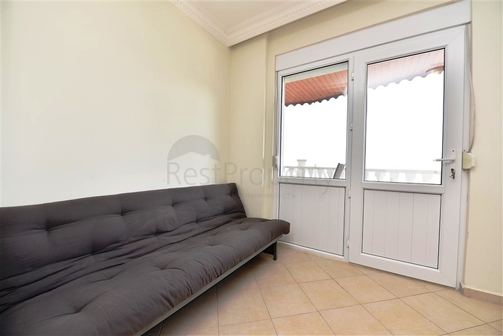 اطلالة بحر وقلعة -فيلا مستقلة مع مسبح خاص - في مركز الانيا