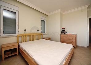 اطلالة بحر وقلعة -فيلا مستقلة مع مسبح خاص - في مركز الانيا