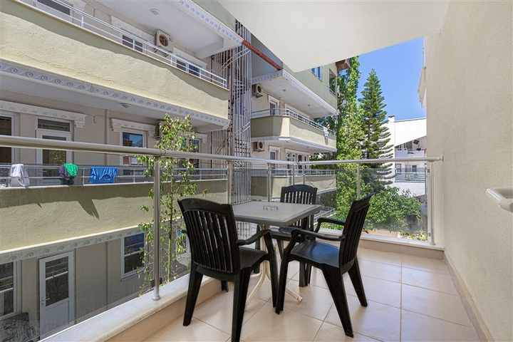 قريبة من البحر - وفي موقع مركزي ممتاز -شقة 2 غرفة وصالة -في اوبا / الانيا 