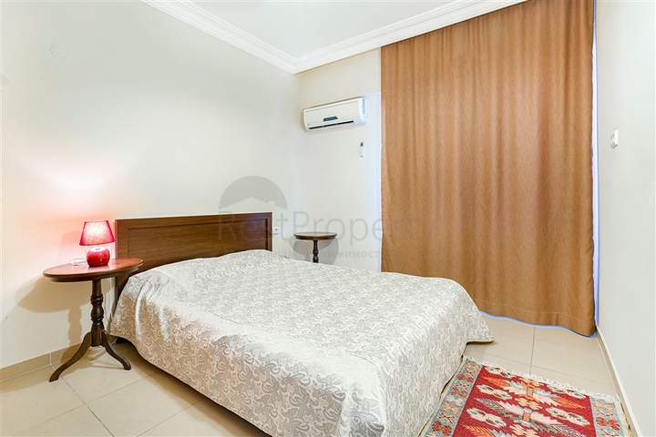 قريبة من البحر - وفي موقع مركزي ممتاز -شقة 2 غرفة وصالة -في اوبا / الانيا 