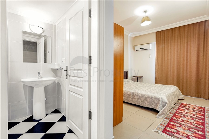 قريبة من البحر - وفي موقع مركزي ممتاز -شقة 2 غرفة وصالة -في اوبا / الانيا 