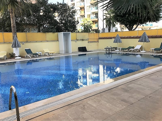 موقع مركزي -شقة غرفة وصالة -قريبة من شاطئ كليوباترا /الانيا 