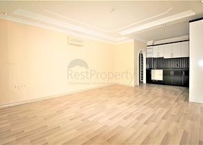 موقع مركزي -شقة غرفة وصالة -قريبة من شاطئ كليوباترا /الانيا 