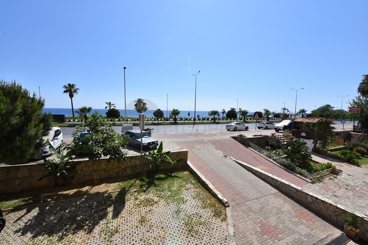 خط اول على البحر -شقة 2 غرفة وصالة -في مهموتلار / الانيا 