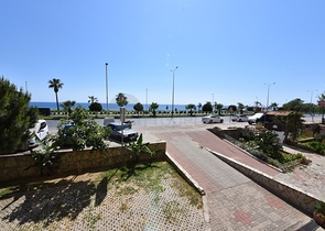 خط اول على البحر -شقة 2 غرفة وصالة -في مهموتلار / الانيا 