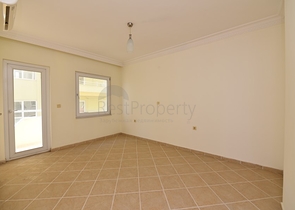 خط اول على البحر -شقة 2 غرفة وصالة -في مهموتلار / الانيا 