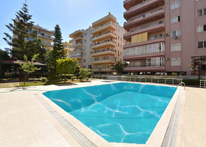 خط اول على البحر -شقة 2 غرفة وصالة -في مهموتلار / الانيا 