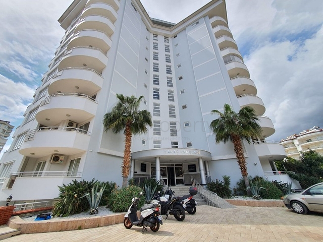 اطلالة بحر وقلعة -شقة فاخرة - تصميم 2 غرفة وصالة -في جيكجلي / الانيا 