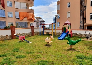 اطلالة بحر وقلعة -شقة فاخرة - تصميم 2 غرفة وصالة -في جيكجلي / الانيا 