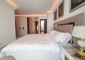 اطلالة بحر وقلعة -شقة فاخرة - تصميم 2 غرفة وصالة -في جيكجلي / الانيا 