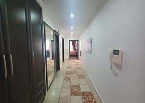 اطلالة بحر وقلعة -شقة فاخرة - تصميم 2 غرفة وصالة -في جيكجلي / الانيا 